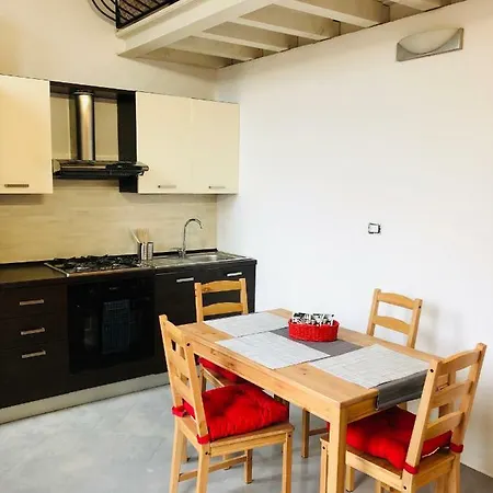 Dl Country House